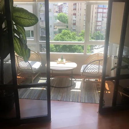 Gayrettepe Besiktas Da Bueyuek Apartmán *